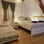 Villaris D'hote Nocleg ze śniadaniem